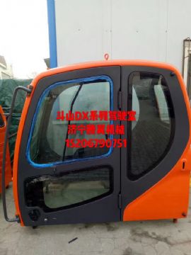 點擊查看詳細信息<br>標題：斗山DX260/DX300/DX系列駕駛室總成 帶內飾  閱讀次數：1741