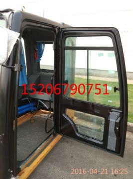 點(diǎn)擊查看詳細(xì)信息<br>標(biāo)題：三一SY215-9/SY-9型挖掘機(jī)駕駛室總成 帶內(nèi)飾線束 閱讀次數(shù)：3207